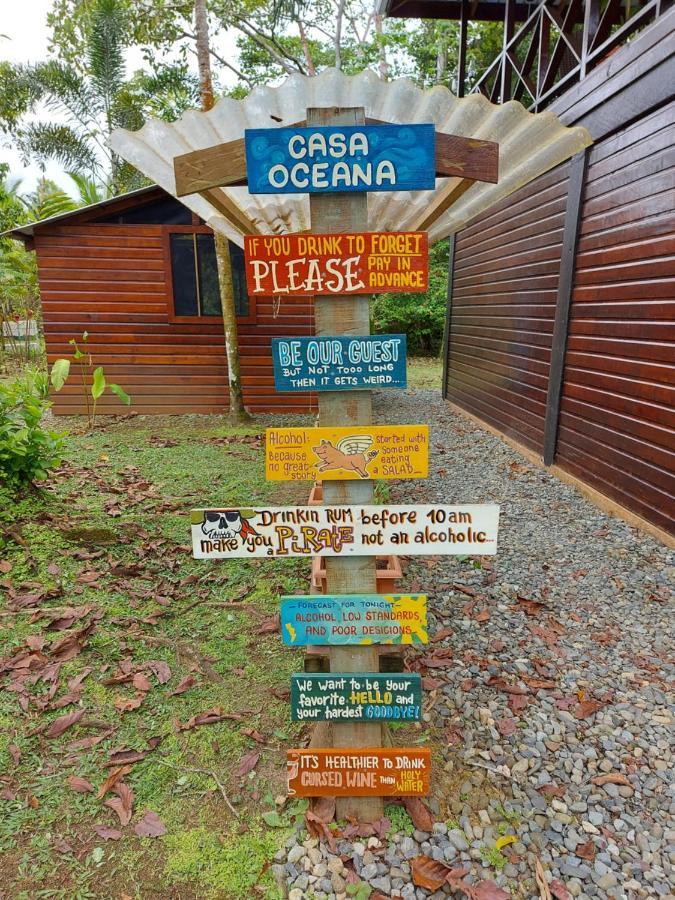 Casa Oceana Bed & Breakfast Bocas del Toro Exterior photo